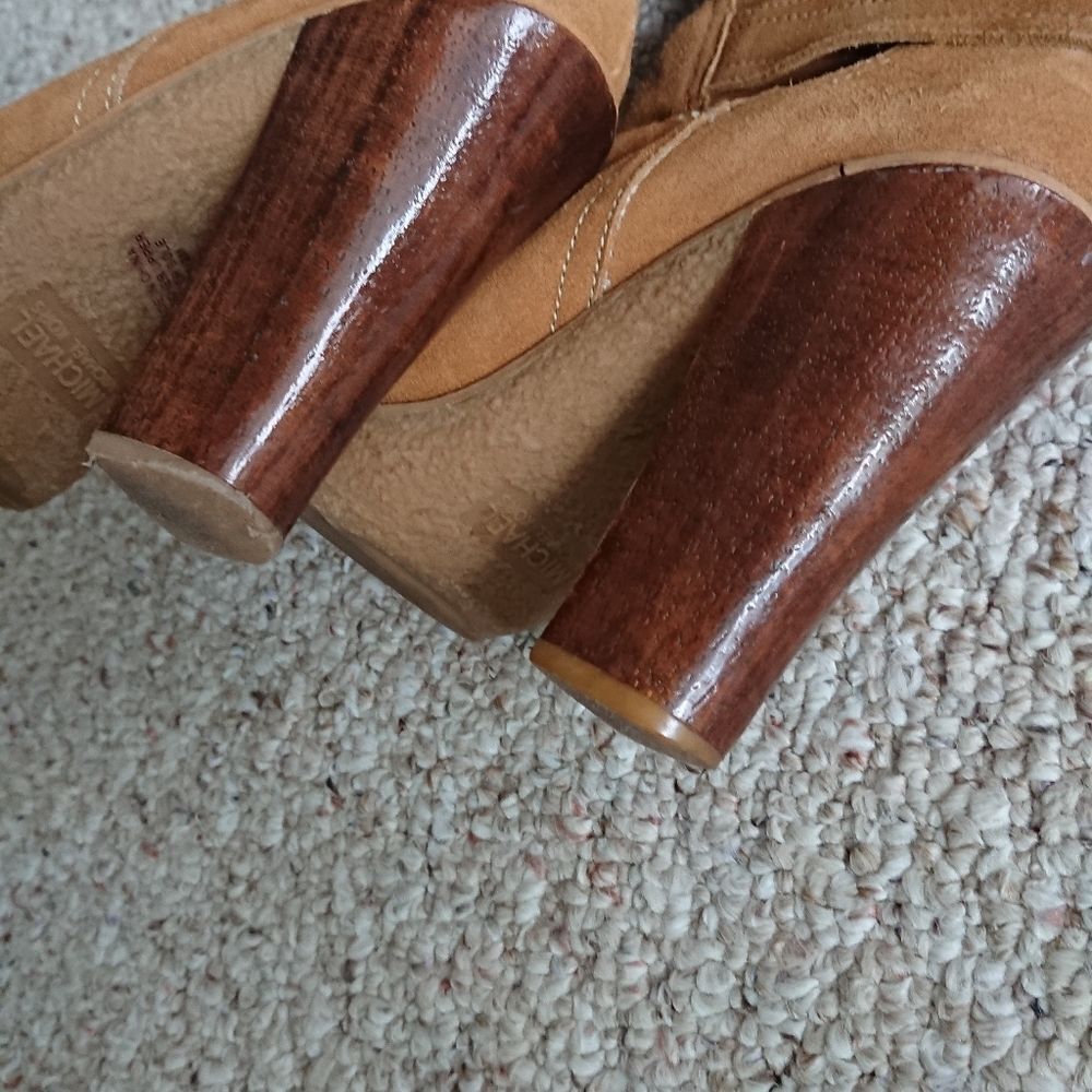 Michael Michael Kors Shearling light brown Boot size 6.5 - Picture 7 of 7
